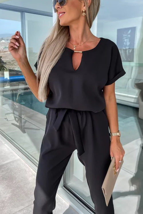 EB | Eleganter Keyhole Jumpsuit mit Gürtel für Damen