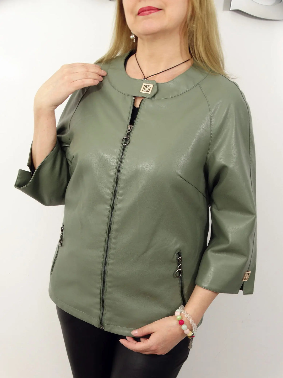 EB | Schicke Kunstlederjacke