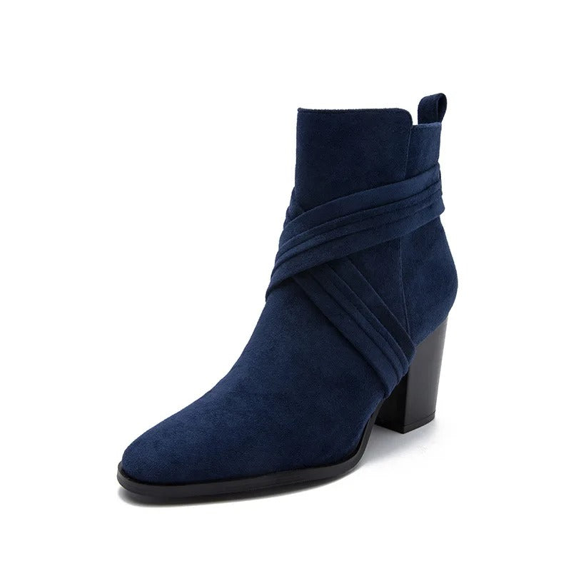 EB | Stilvolle Stiefel Für Eleganz