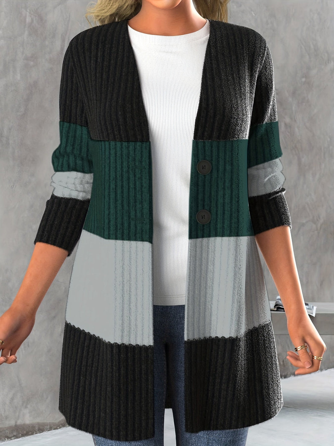 EB | Modische und Mühelose Strickjacke