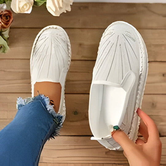 Bea | Elegante Damen Slipper mit funkelnden Strasssteinen EB