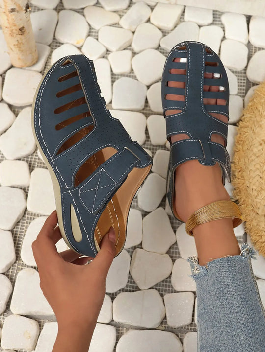 Stilvolle Hollow Wedge Sandalen EB
