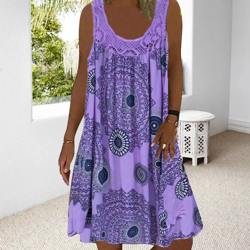 EB | Ärmelloses Kleid mit Lebendigem Boho-Print