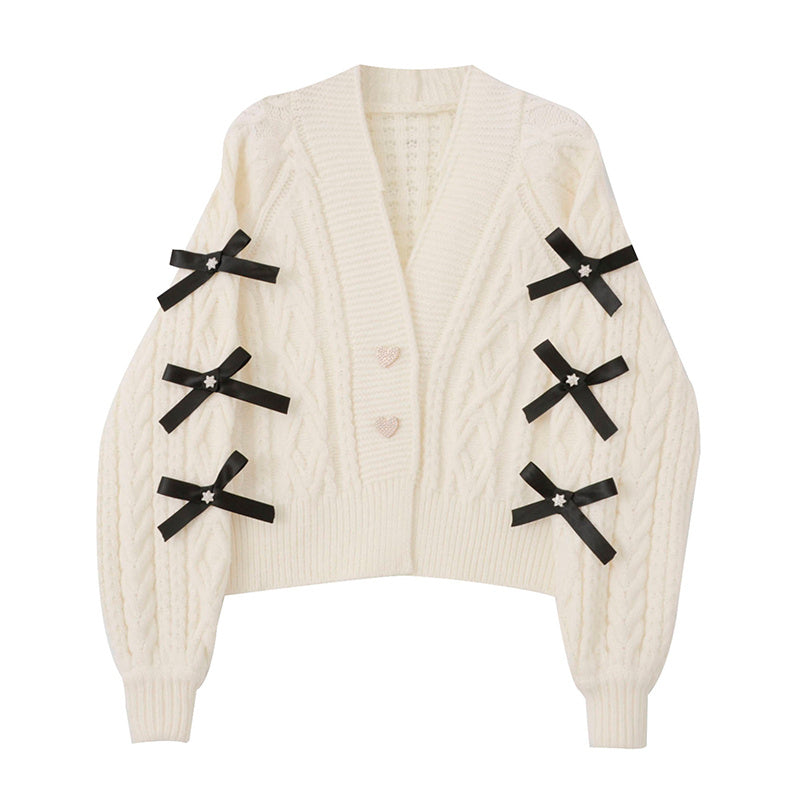 EB | Strickjacke mit Schleifendetails