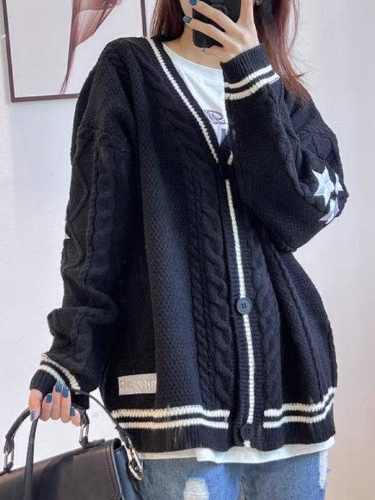 EB | Oversized Kabelgestrickte Jacke mit Sternstickerei