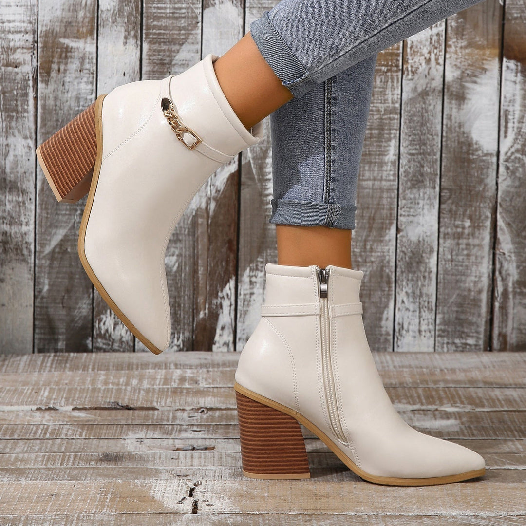 Elegante Stiefel mit seitlichem Reißverschluss und Blockabsatz EB