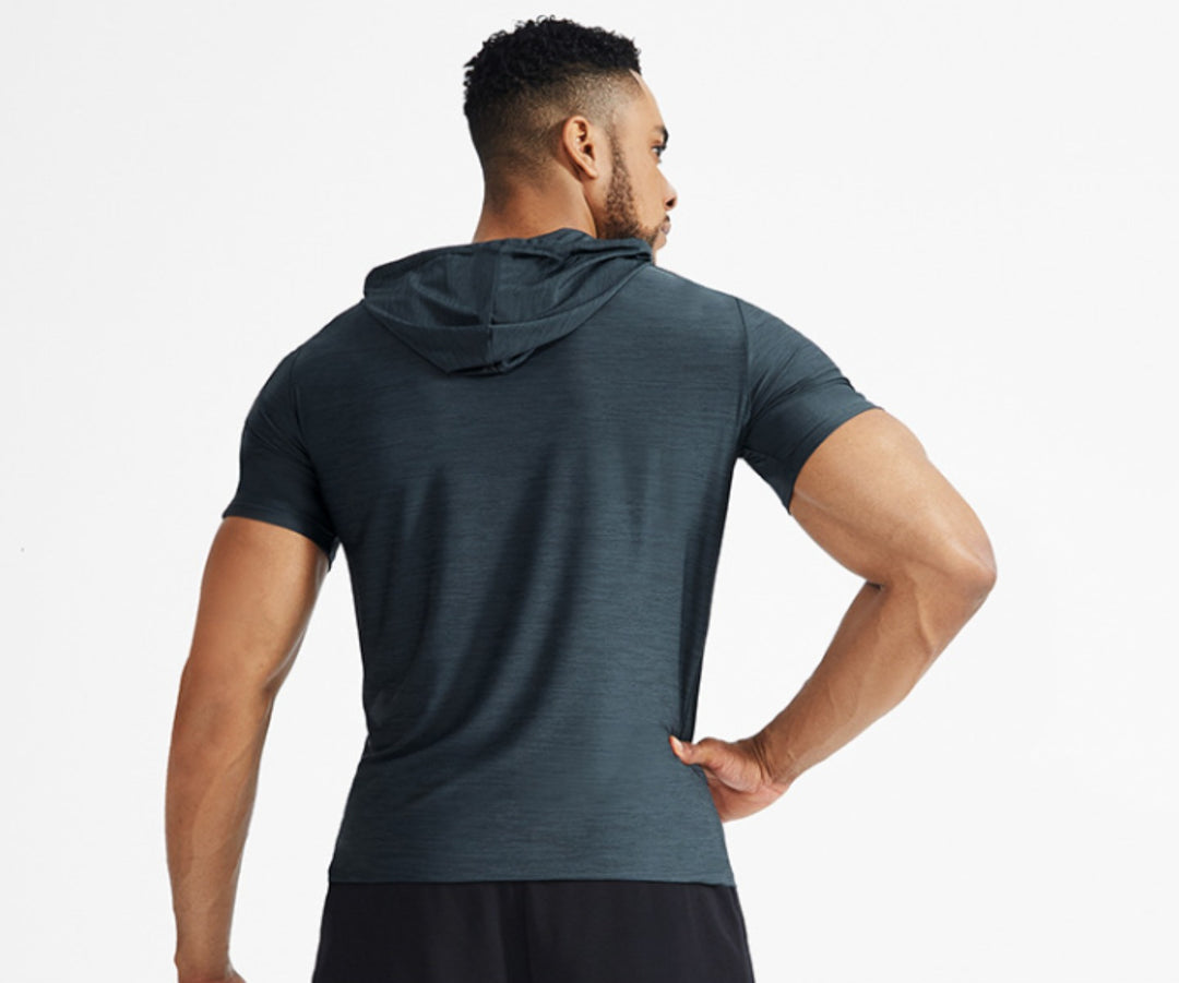 EB | Sport-Kapuzenpullover mit halben Ärmeln