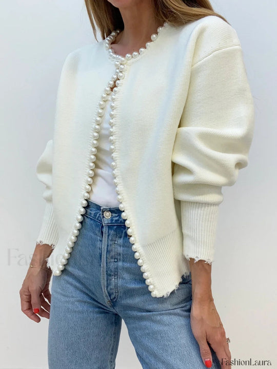 EB | Strickjacke mit Perlenverzierungen und Fransigem Saum