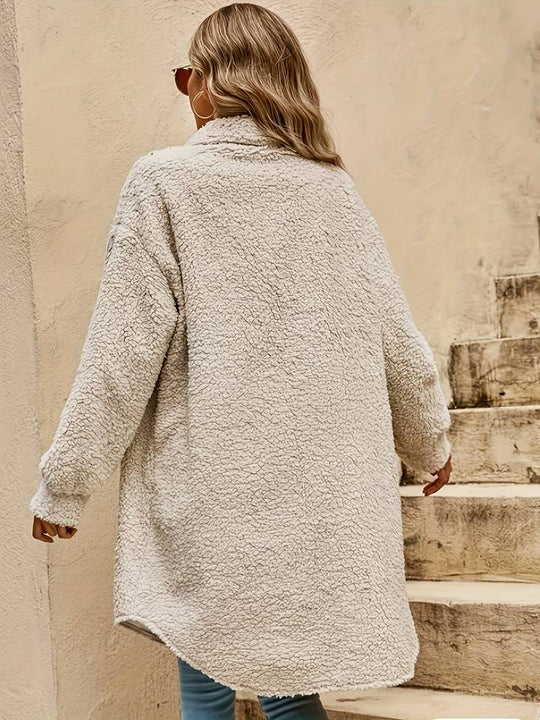 EB | Teddy Mantel