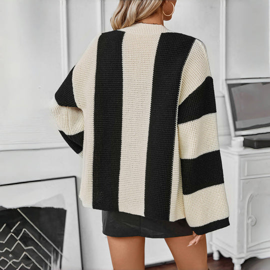 EB | Gestreifter Strick Strickjacke