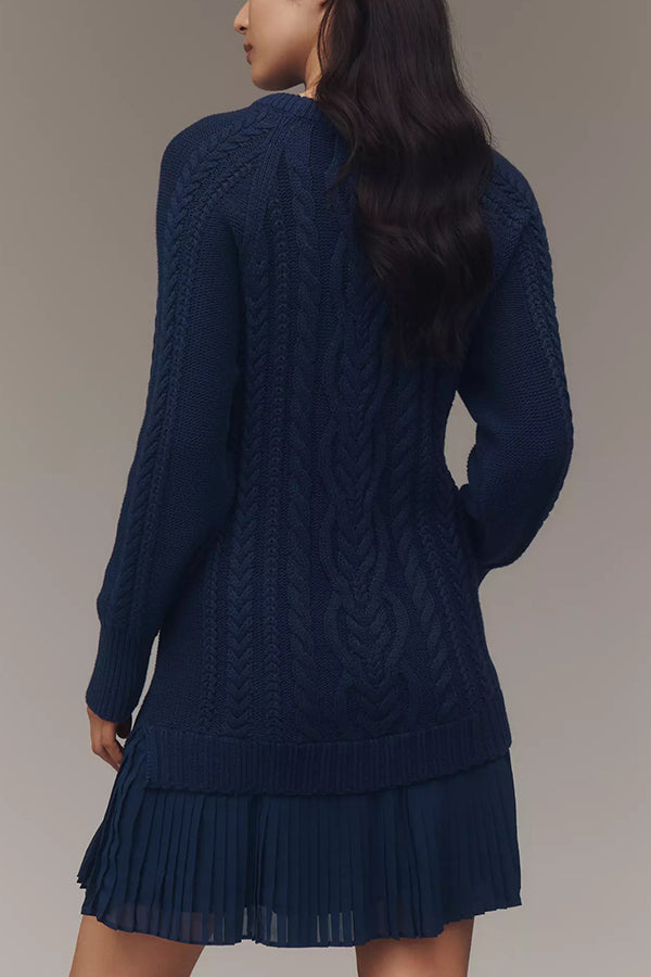 EB | Strickkleid mit Plissiertem Chiffon Saum