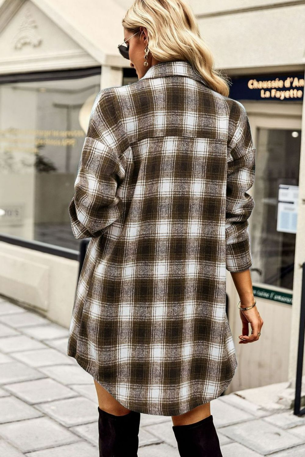 EB | Karierte Kurze Hemdjacke mit abgerundetem Saum