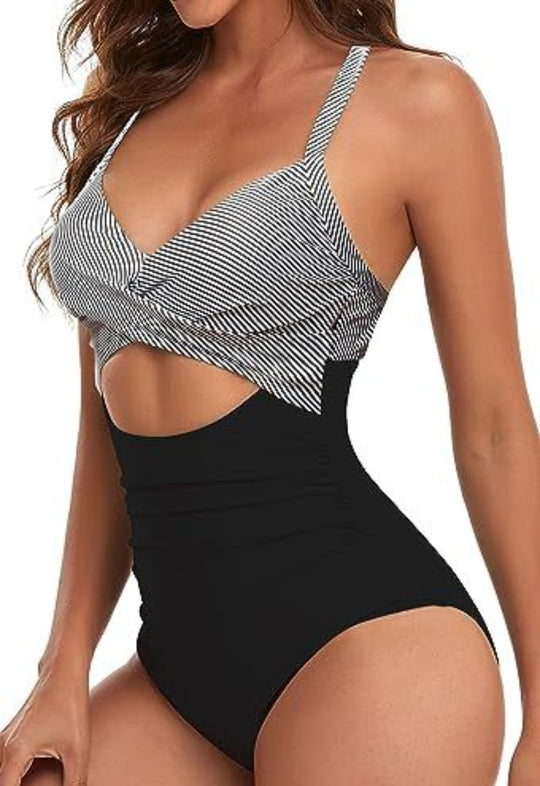 EB | Hohler rückenfreier Bikini mit engen Trägern