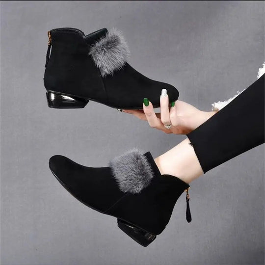 Gefütterte Stiefeletten mit rutschfester Sohle EB EB