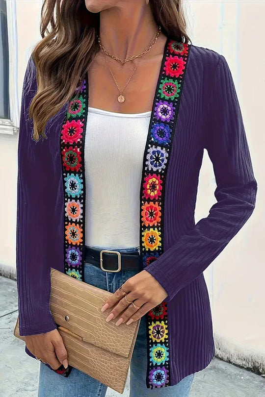 EB | Strickcardigan mit Blumenrand und langen Ärmeln