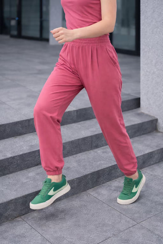 Damen Bequeme und luftige Stoffhose mit elastischem Bund EB