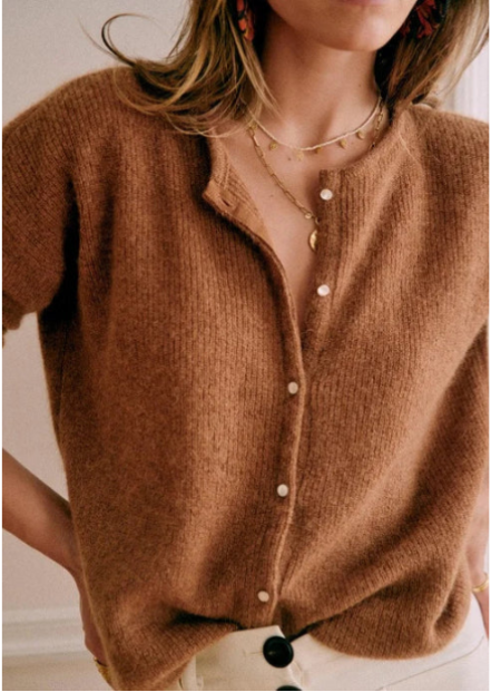 EB | Damen Cardigan mit V-Ausschnitt und Knöpfen