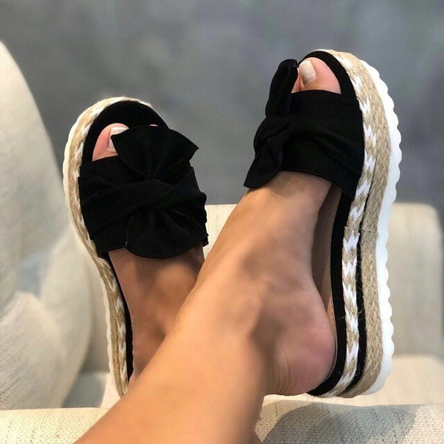 EB | Orthopädische Modedesign-Sandalen