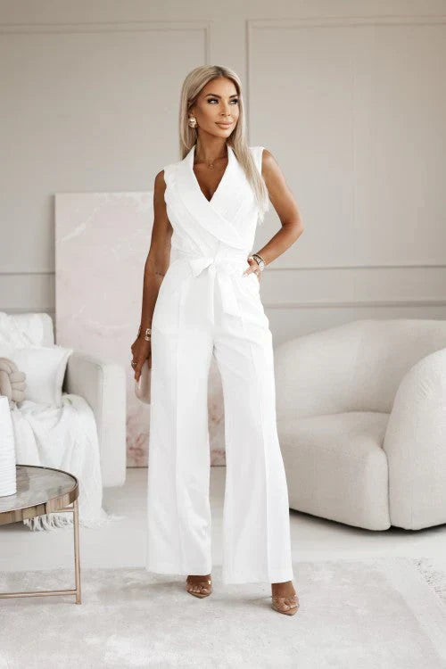EB | Jumpsuit Mit V-Ausschnitt Und Gürtel