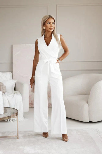 EB | Jumpsuit Mit V-Ausschnitt Und Gürtel