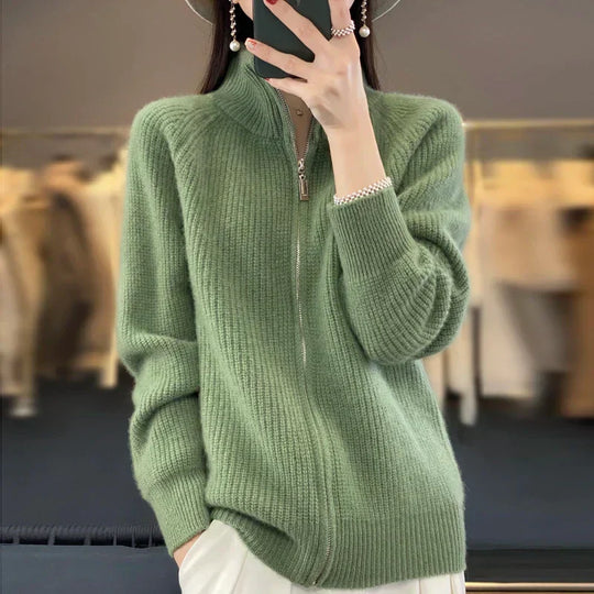 EB | Klassischer und eleganter Wintercardigan