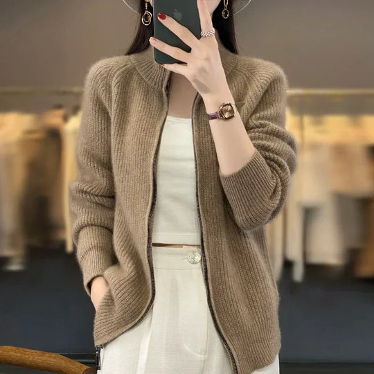 EB | Klassischer und eleganter Wintercardigan