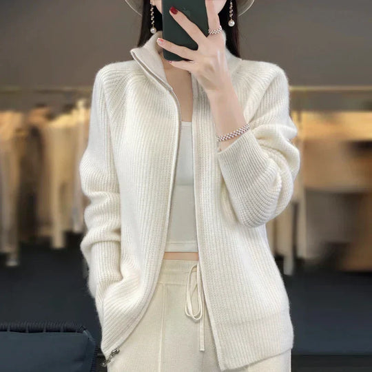 EB | Klassischer und eleganter Wintercardigan