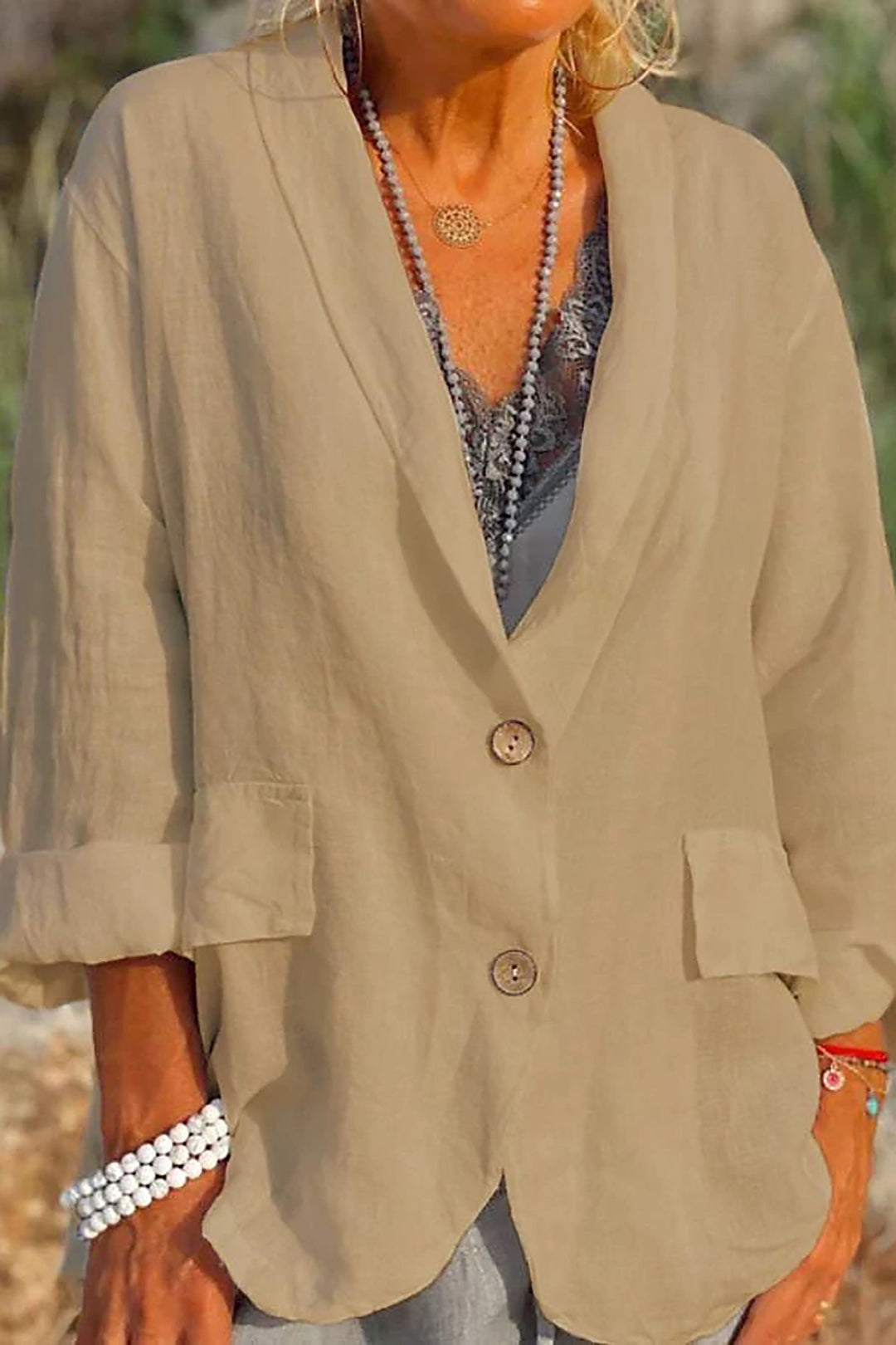 EB | Luftige Jacke mit Knopfleiste