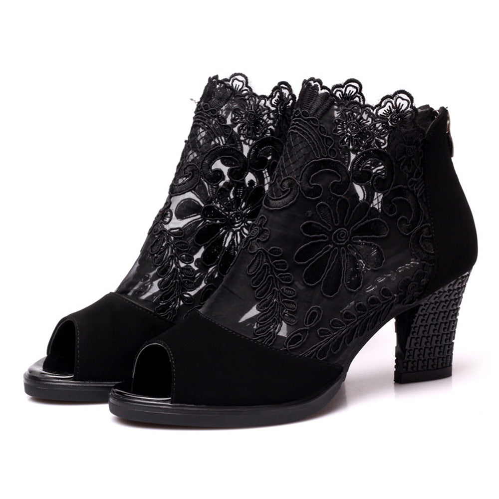 Damen elegante Peeptoe-Stiefeletten mit floralen Spitzenverzierungen und hohem Blockabsatz EB