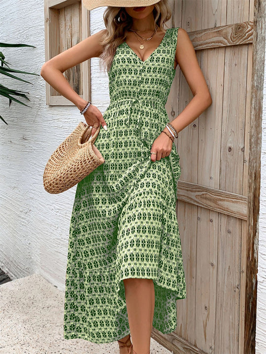 EB | Ärmelloses Kleid mit geometrischem Print