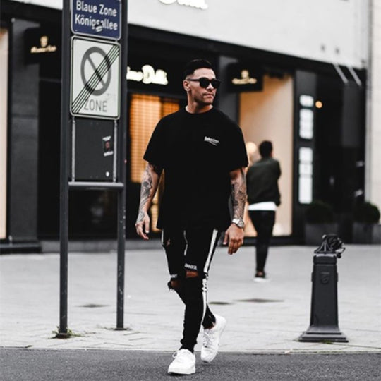 Herren lässige Skinny Jeans mit auffälligem Used-Effekt und trendigem Streifen EB