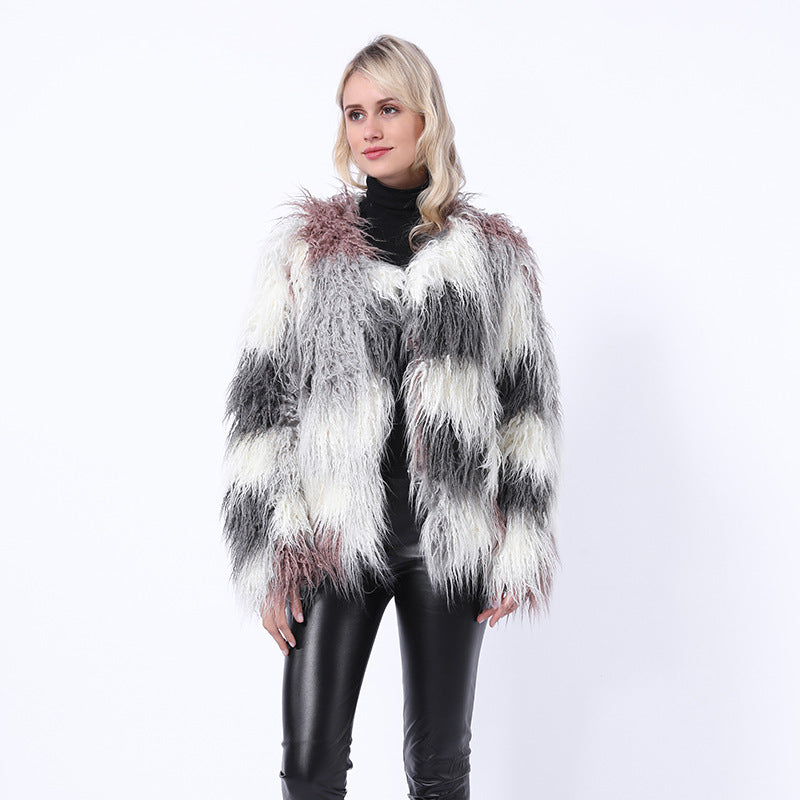 Damen Modische Kunstpelzjacke mit auffälligem Design EB