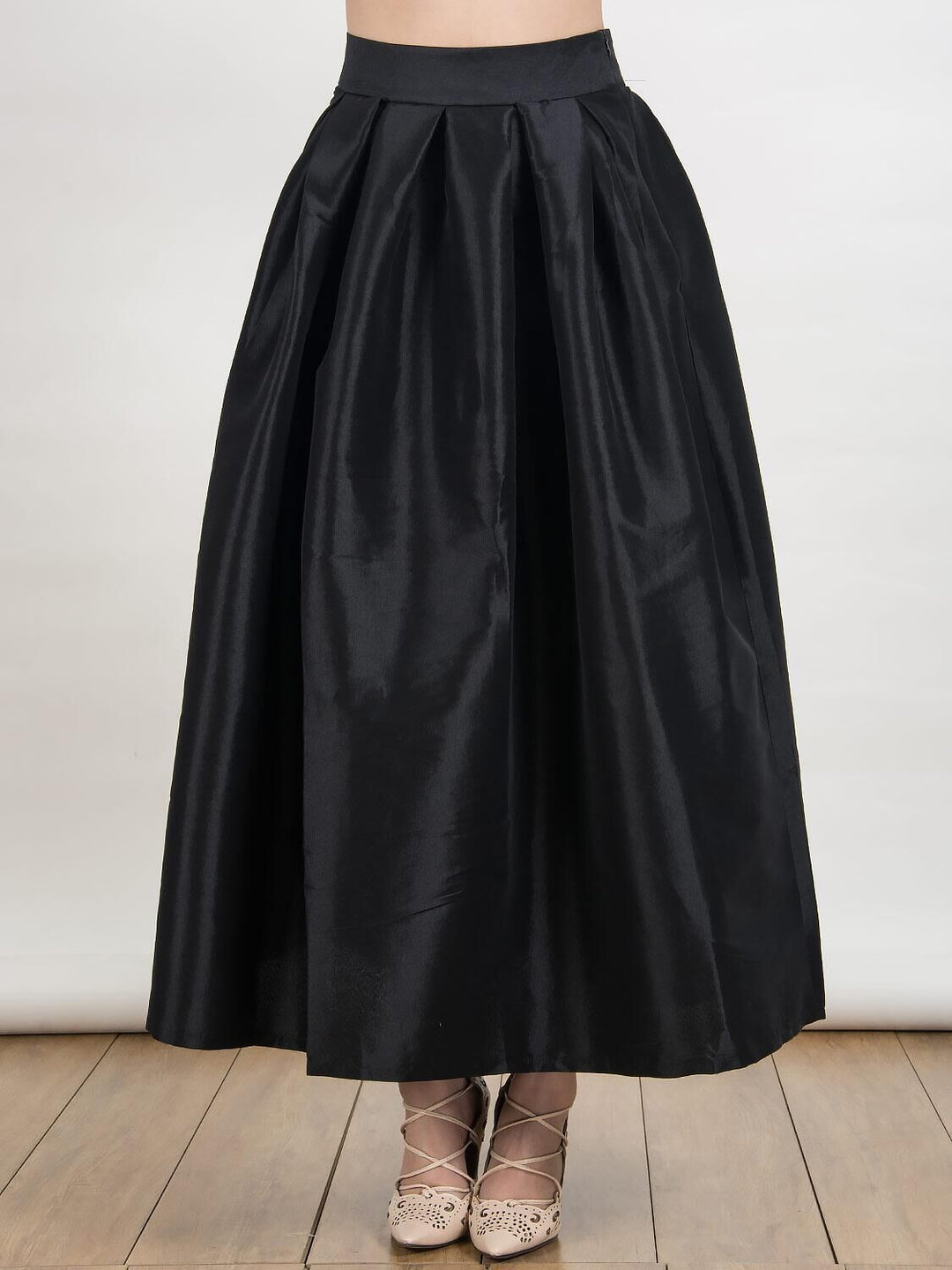 Damen Maxirock aus schimmerndem Satin mit weitem Schnitt EB