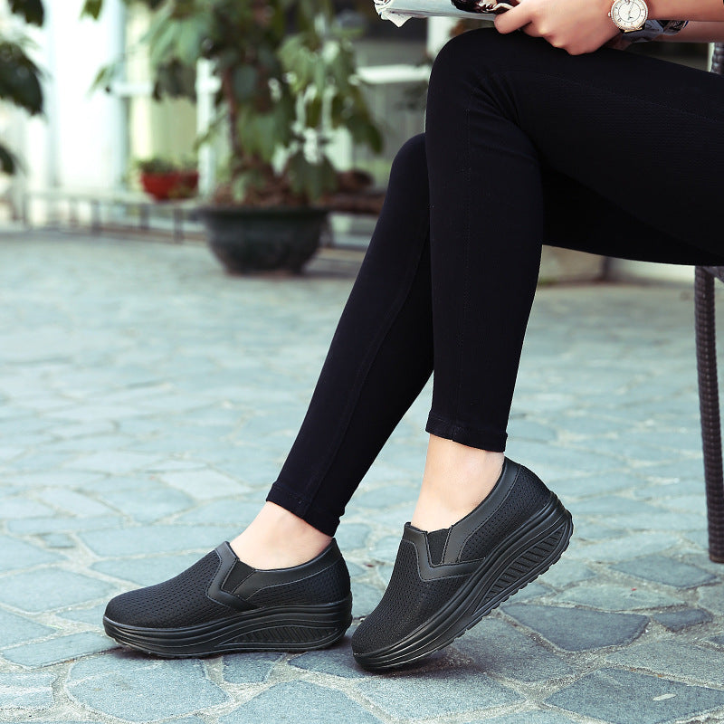 Damen nan komfortabler Schlupf-Sneaker aus luftiger Netzstruktur mit dämpfender Keilsohle EB