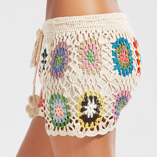 Damen Häkel-Strandshorts mit buntem Blumenmuster EB