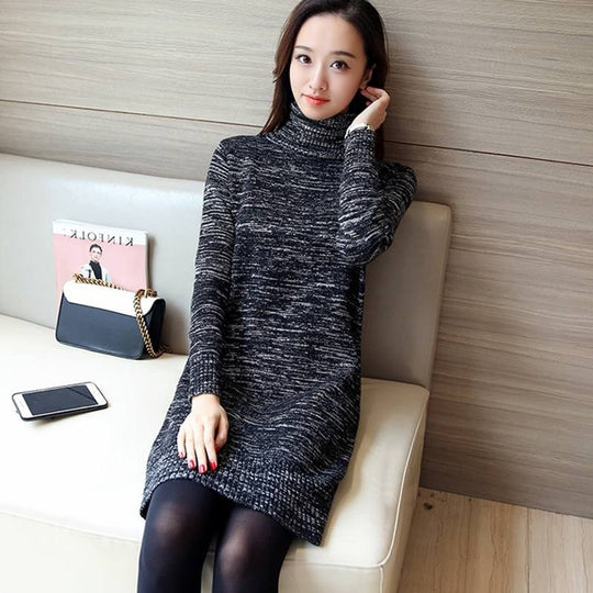 Damen Strickkleid mit hohem Rollkragen und gerippten Details EB