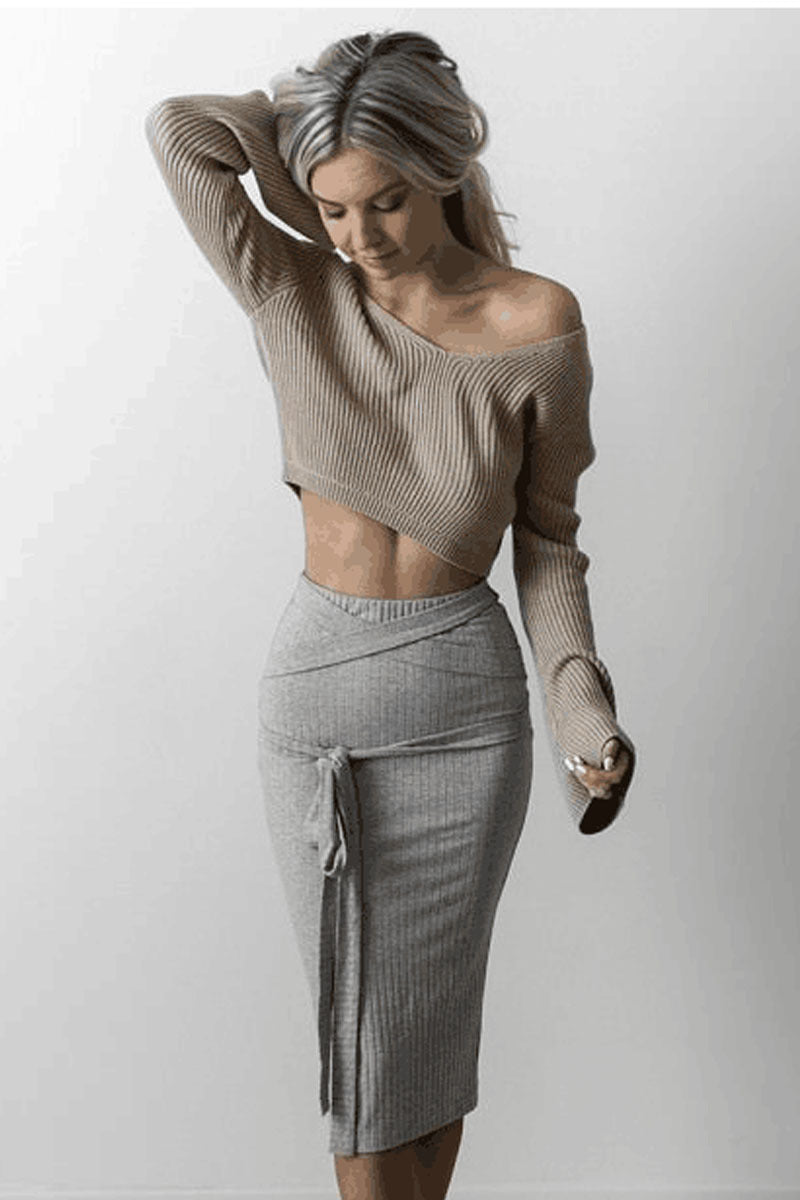 Damen eleganter croppter Pullover mit tiefem Ausschnitt und figurbetonendem Rock EB