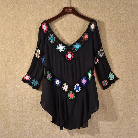 Damen Häkelbluse mit bunten Floral-Applikationen EB