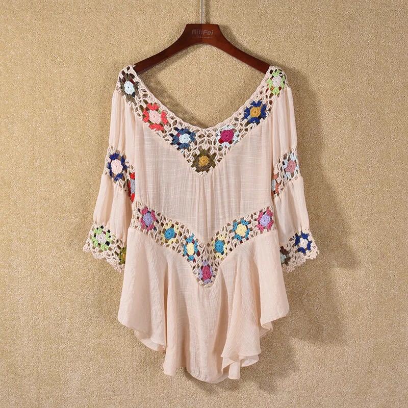 Damen Häkelbluse mit bunten Floral-Applikationen EB