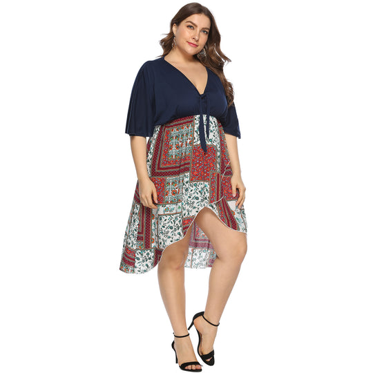 Damen Sommerkleid mit asymmetrischem Saum und floralem Muster EB
