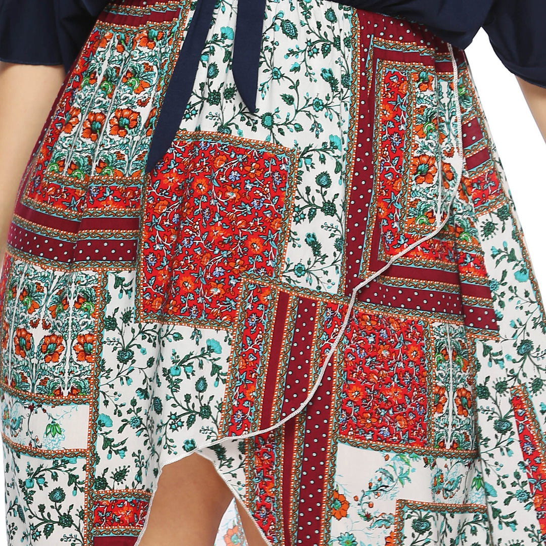 Damen Sommerkleid mit asymmetrischem Saum und floralem Muster EB