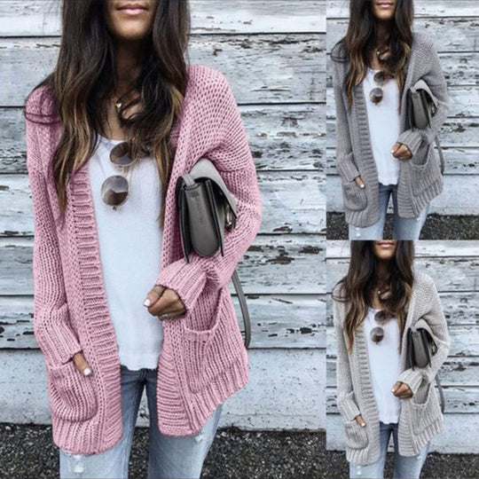 Damen Strickjacke mit tiefem V-Ausschnitt und praktischen Taschen EB