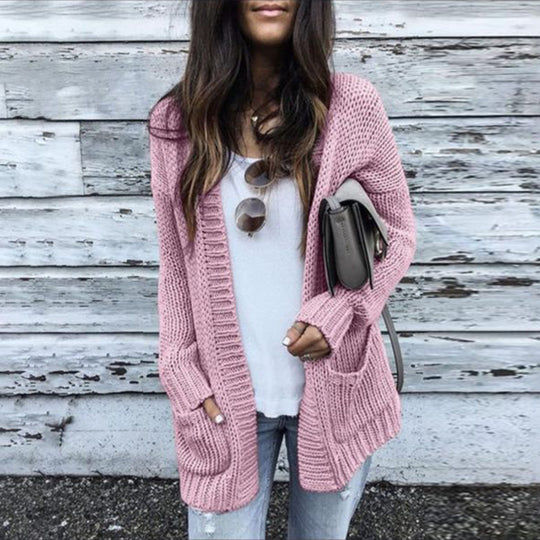 Damen Strickjacke mit tiefem V-Ausschnitt und praktischen Taschen EB