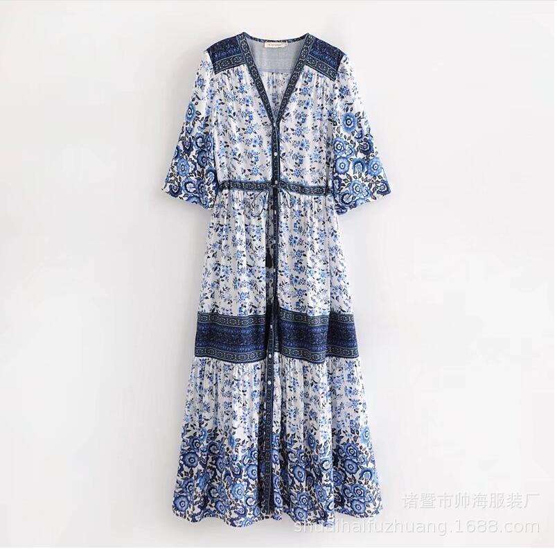 EB | Kleid mit böhmischem Print