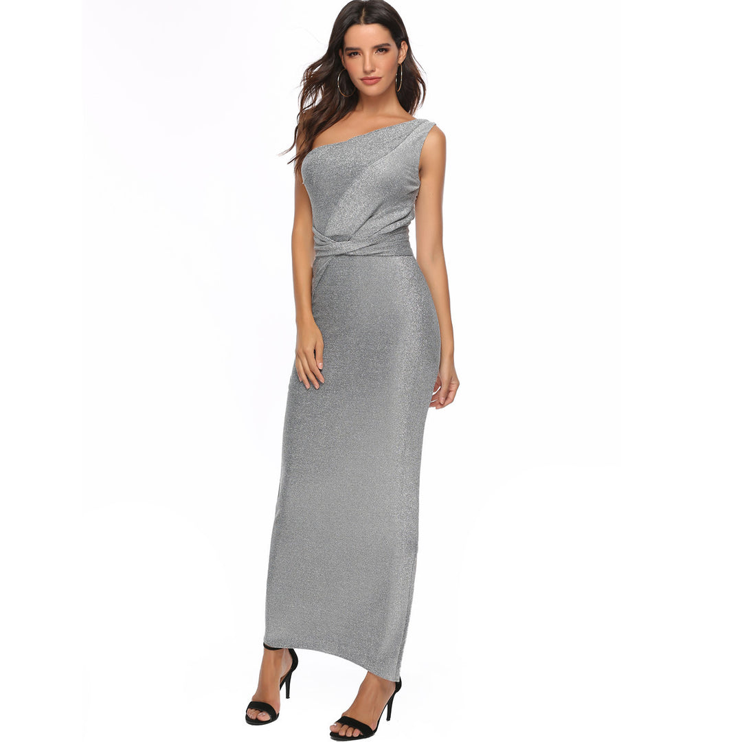 Damen Elegantes Maxikleid mit asymmetrischem Schnitt und schimmerndem Stoff EB