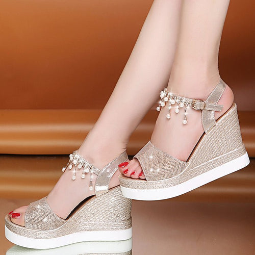 Damen Wedge-Sandalen mit funkelndem Perlenverzierungsriemen und komfortabler Sohle EB