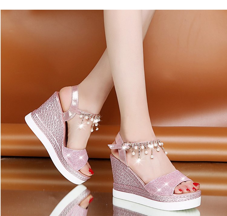 Damen Wedge-Sandalen mit funkelndem Perlenverzierungsriemen und komfortabler Sohle EB