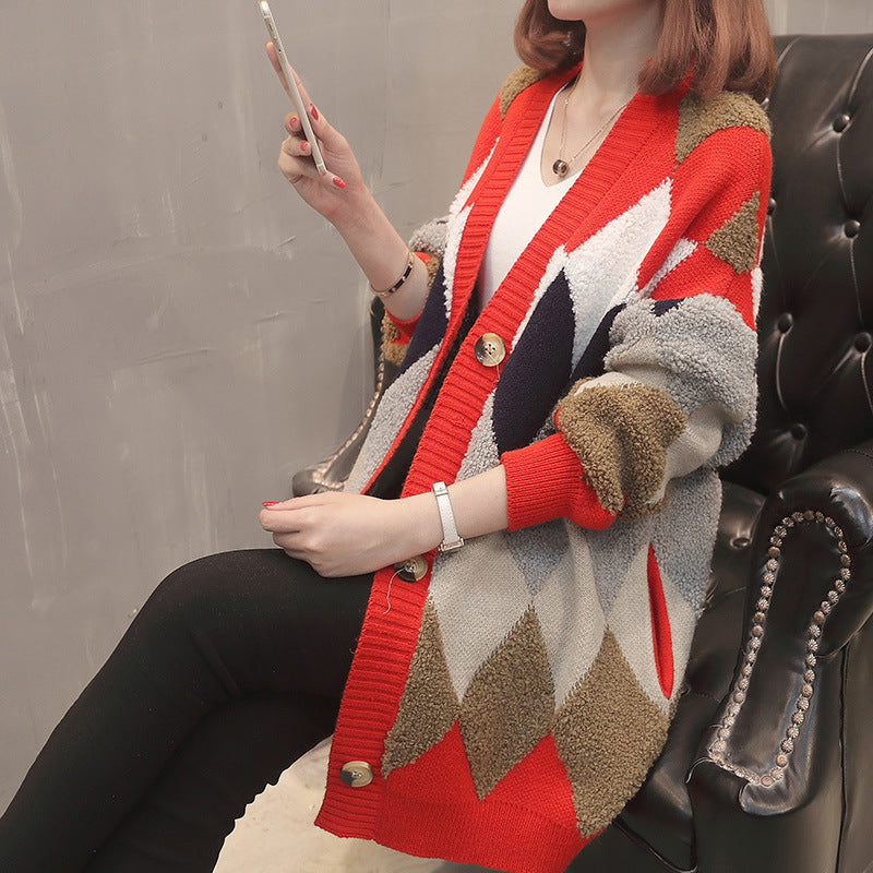 Damen Strickjacke mit geometrischem Muster und großen Knöpfen EB