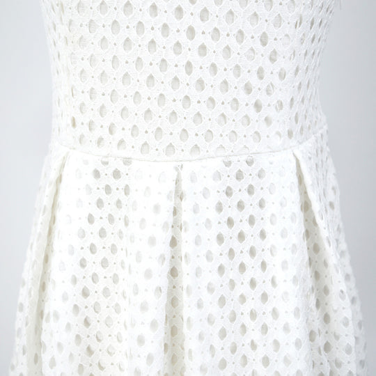 Damen Sommerliches Kleid mit ausgefallenem Strukturdesign und breitem Taillengürtel EB