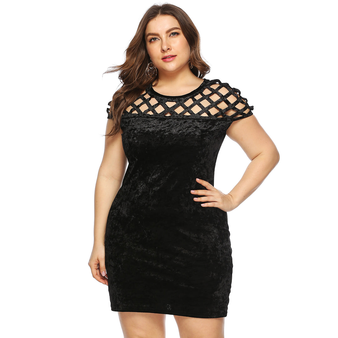 Damen Figurgünstiges Samtkleid mit einzigartigem Netzdesign EB